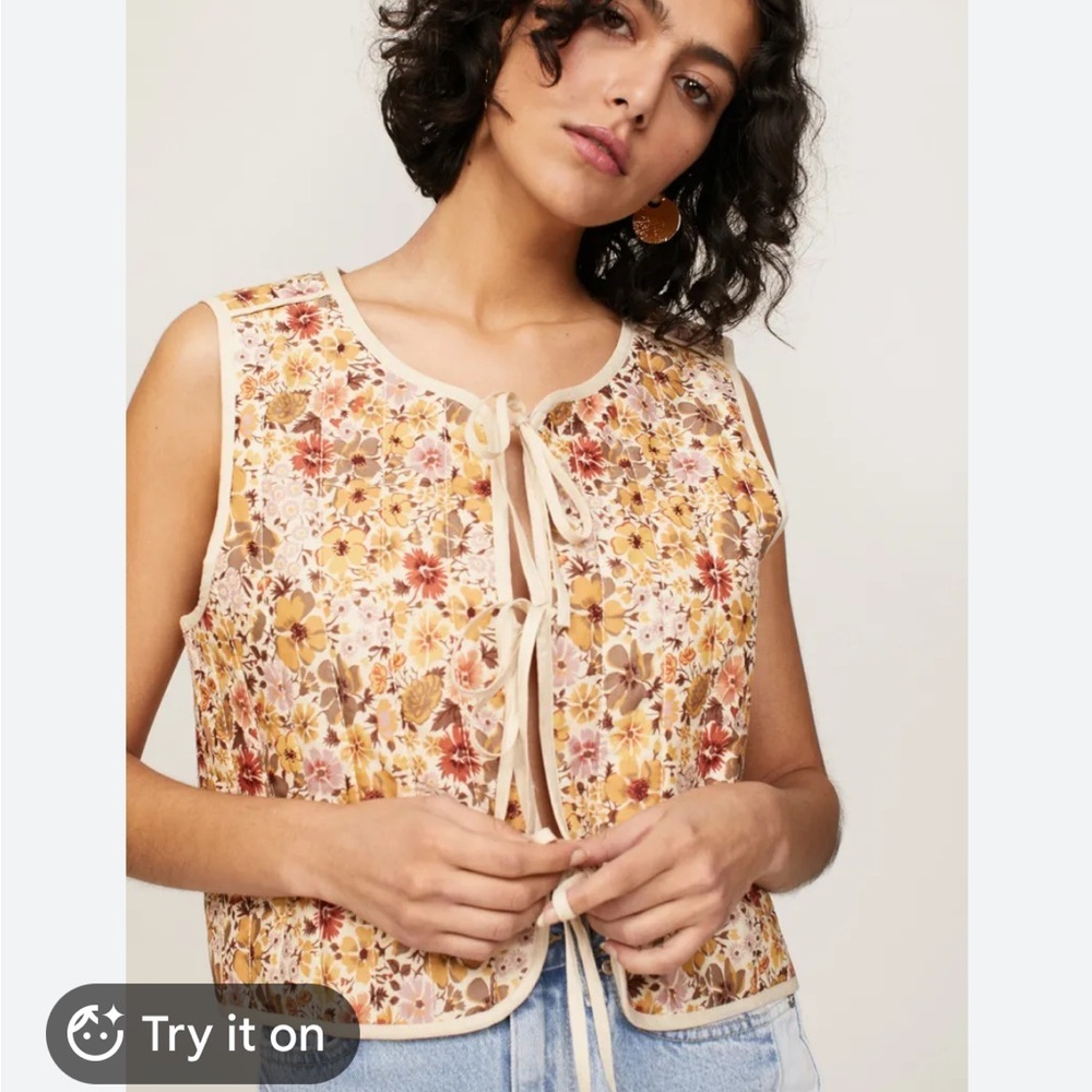 EUC Madewell Reversible Tie Front Vest Top in Flora Field. Size 8